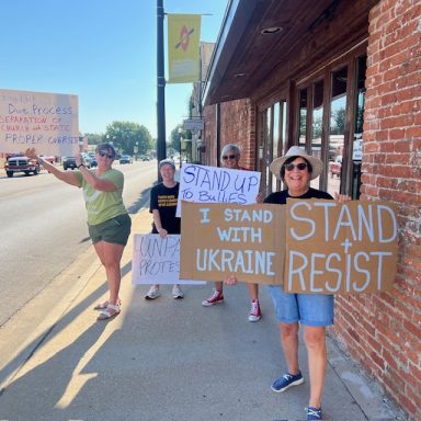 Weekly protest in Bastrop